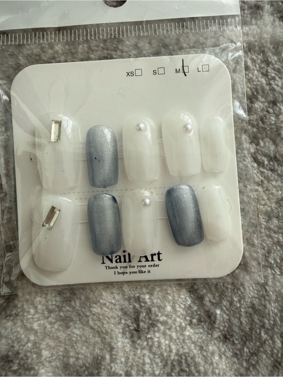 Other - Press-On Nail Set with Silver Accent - White & Silver Nails Medium